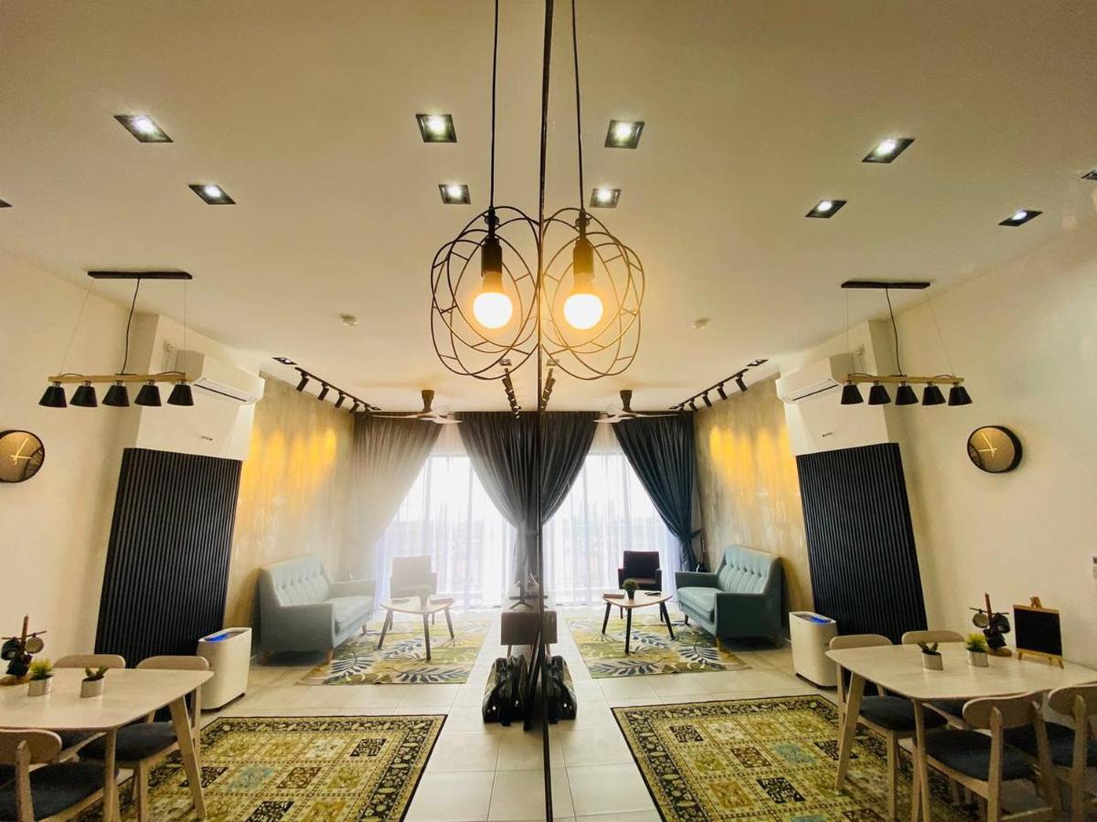 Orang Utan Guest House Monthly Сандакан Екстериор снимка