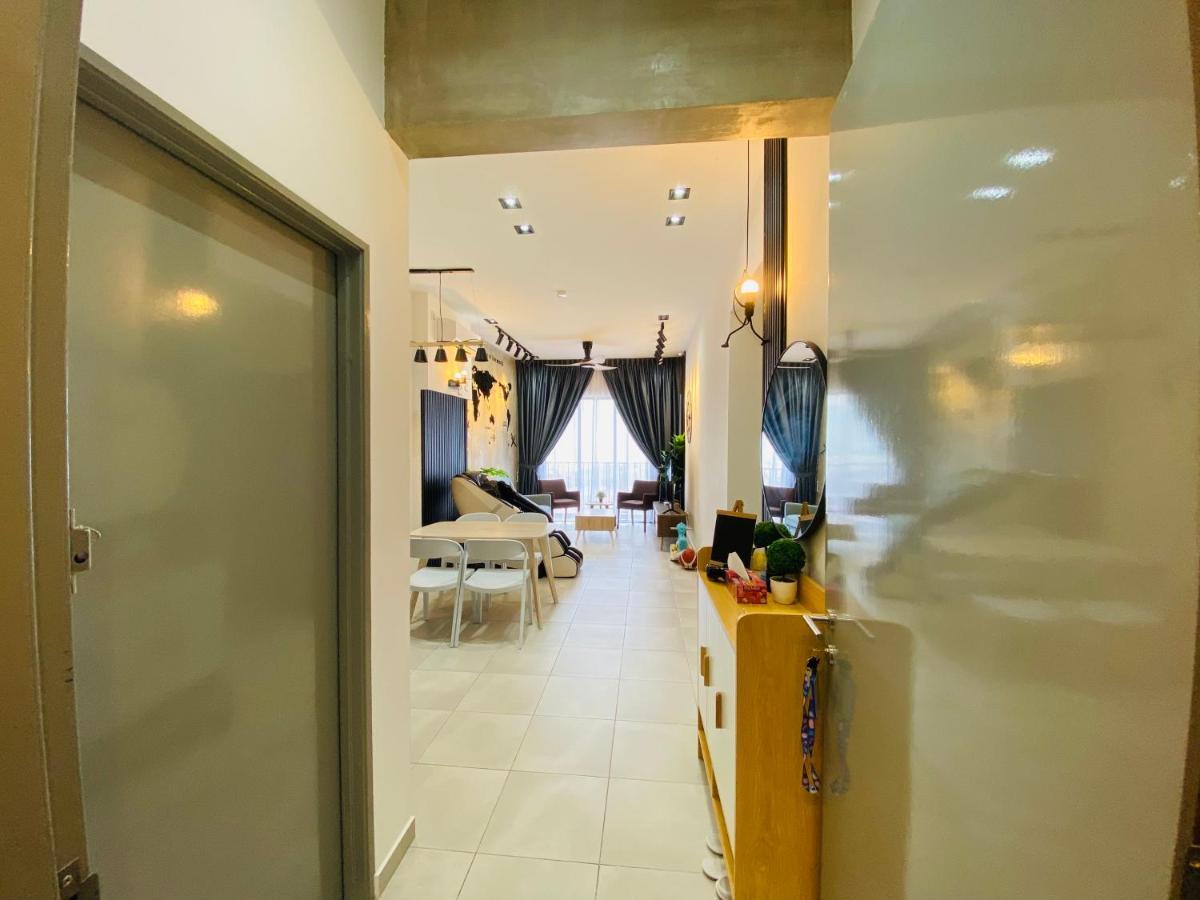 Orang Utan Guest House Monthly Сандакан Екстериор снимка
