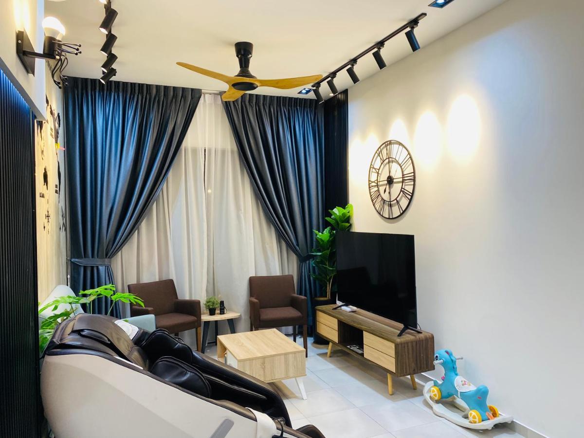 Orang Utan Guest House Monthly Сандакан Екстериор снимка